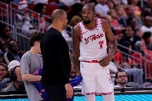 乌度卡谈逆转原因:攻防两端都回归正常 补篮简单球都打进了